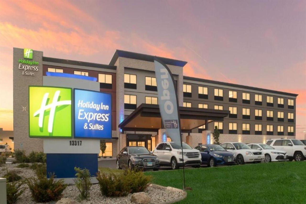 Holiday Inn Express & Suites Racine By Ihg Zewnętrze zdjęcie