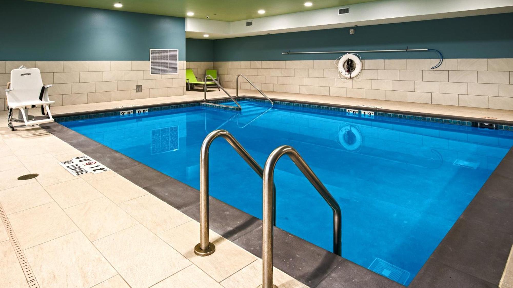 Holiday Inn Express & Suites Racine By Ihg Zewnętrze zdjęcie