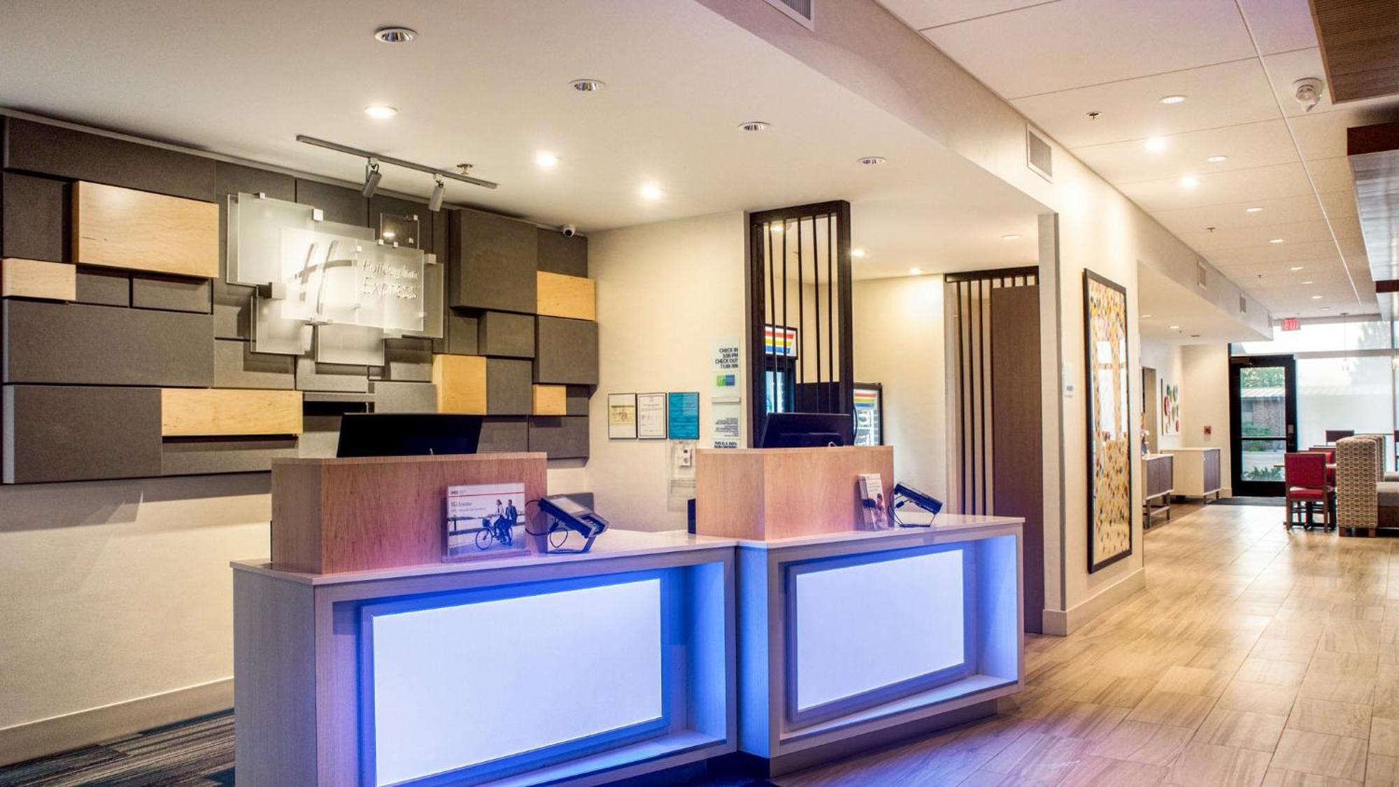 Holiday Inn Express & Suites Racine By Ihg Zewnętrze zdjęcie
