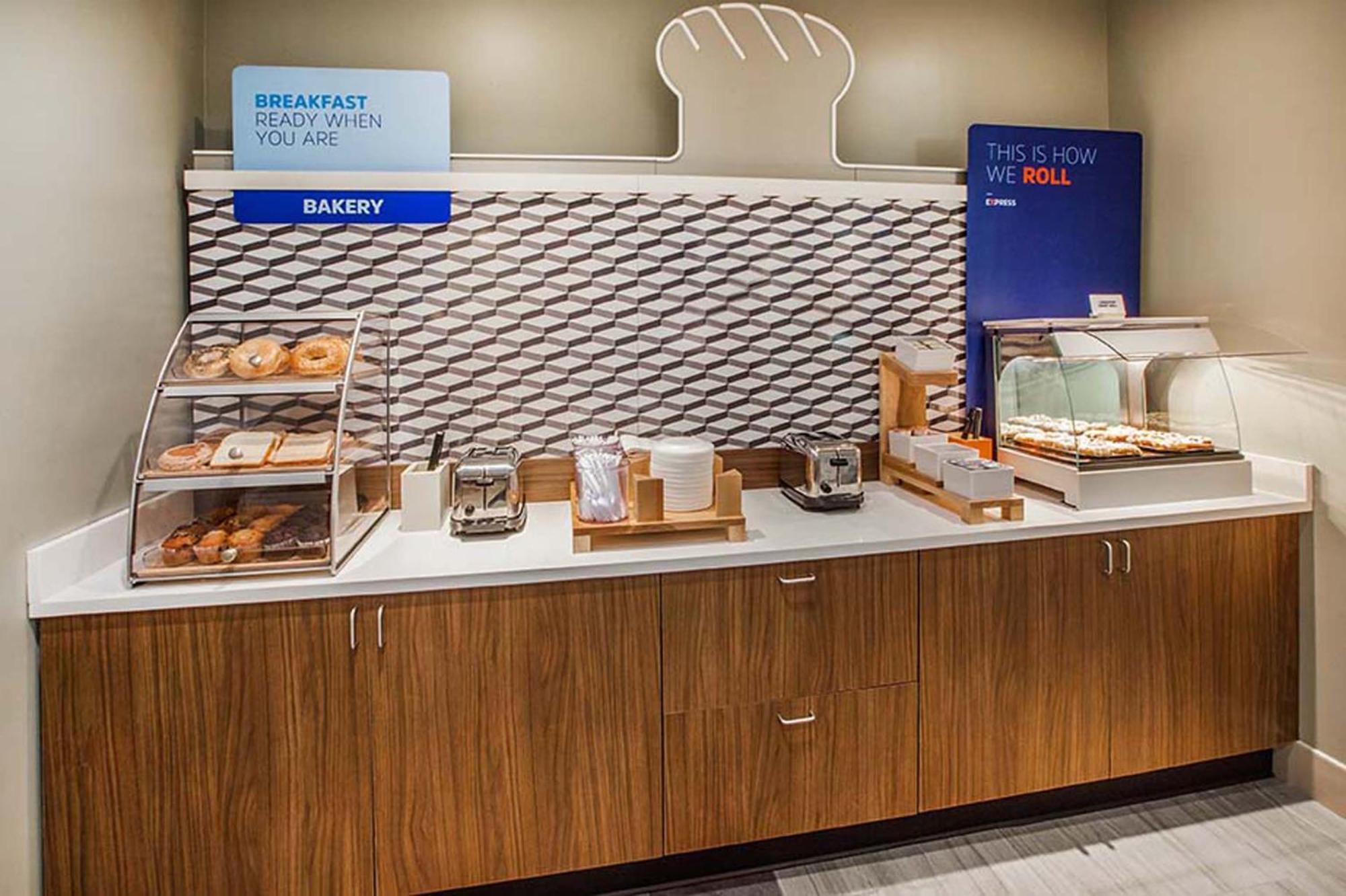 Holiday Inn Express & Suites Racine By Ihg Zewnętrze zdjęcie